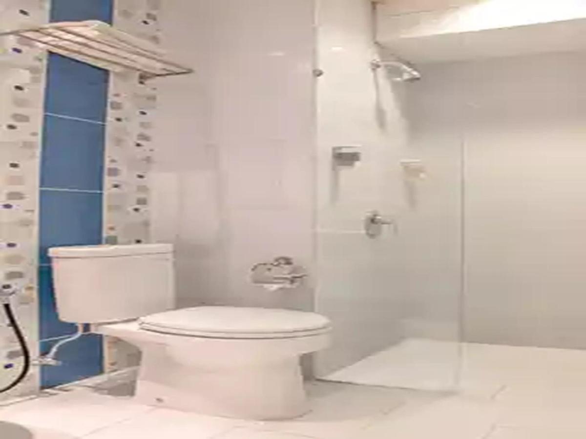 Dewarna Hotel Arifin Bunul Eksteriør bilde
